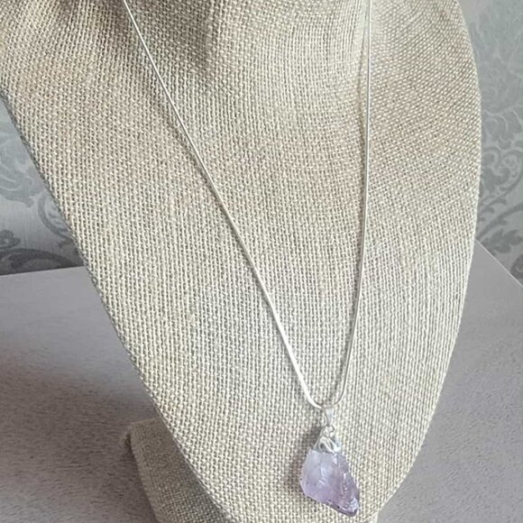 Raw Amethyst Necklace - Picture 2 of 3